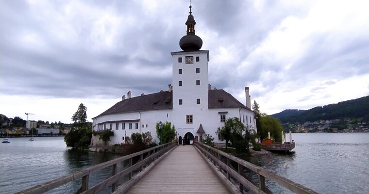 Gmunden u jezera Traunsee